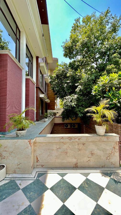 Park Studio Dlf Phase 2, Cyber City, Gurgaon Exterior photo